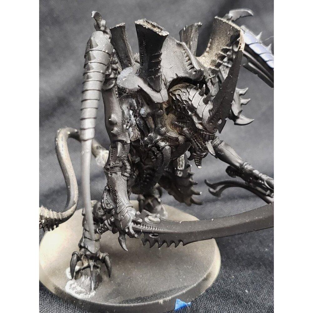 Warhammer 40k Tyranids Hive Tyrant w Whip & Sword Assembled Metal Plastic HT1 - Picture 7 of 7